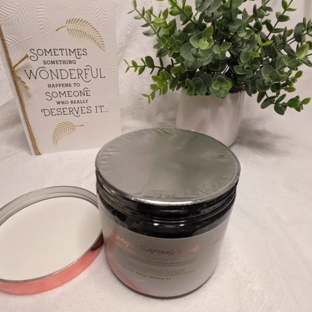 🌸 NEW Manna Kadar Champagne Charcoal Scrub 🌸